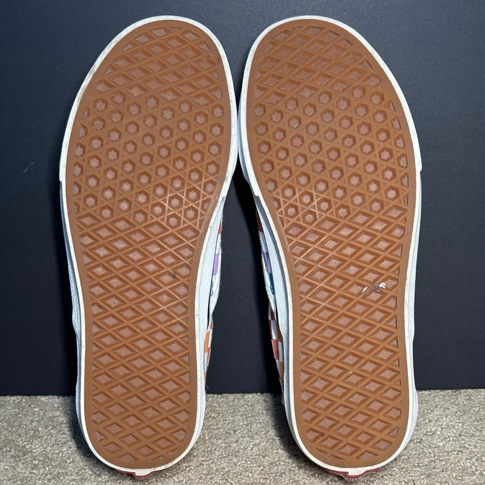 Van’s Women’s Rainbow Checkered Slip-On Sneakers - Size 8 - Picture 5 of 6